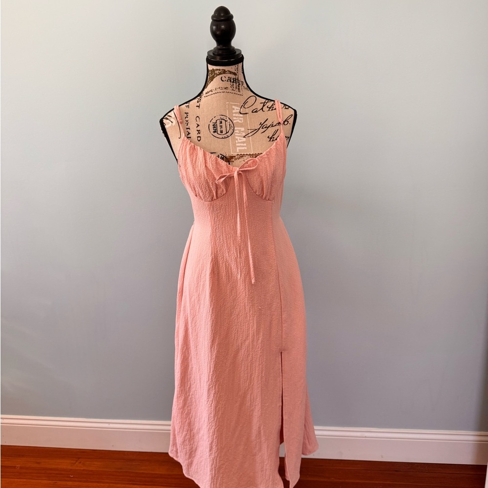 Chic Pink Strappy Dress